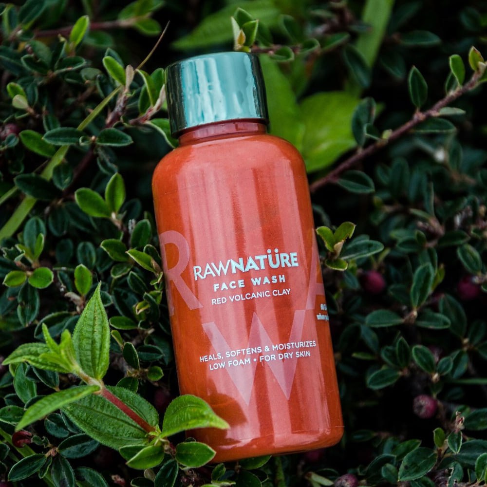 Product,Plant,Bottle,Skin care,Impatiens,Liquid