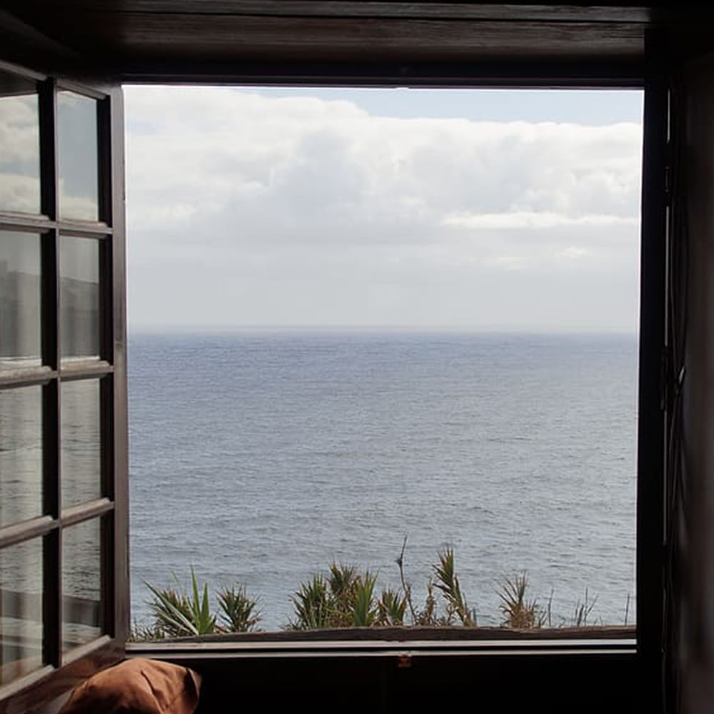 Sky,Window,Room,Sea,Horizon,Cloud,Ocean,House,Daylighting,Interior design