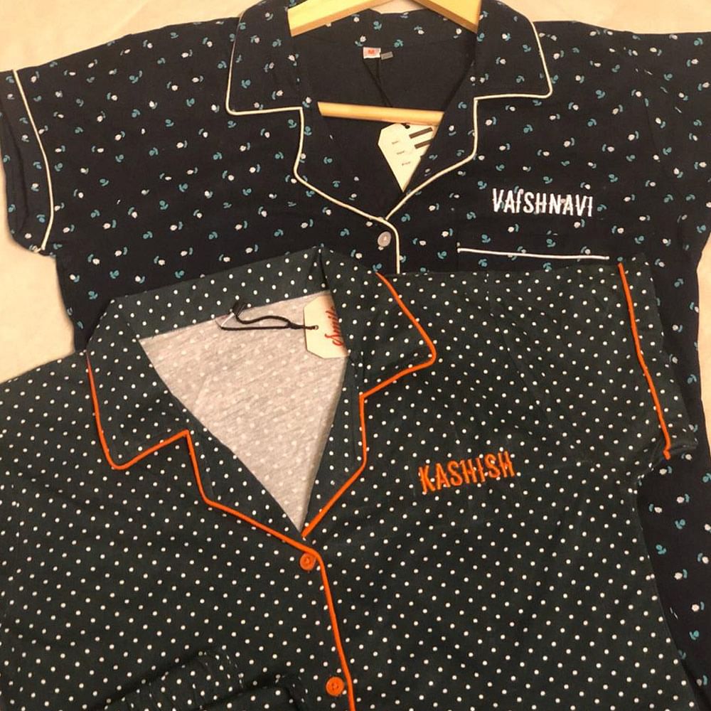 Clothing,Pattern,Collar,Design,Sleeve,Outerwear,Shirt,Pattern,Button,Textile