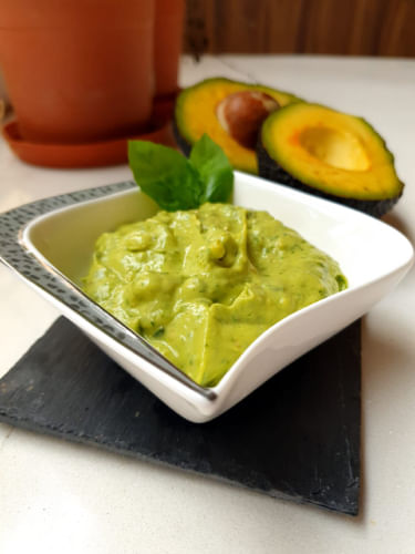 Food,Cuisine,Dish,Green sauce,Ingredient,Guacamole,Chutney,Dip,Aioli,Purée