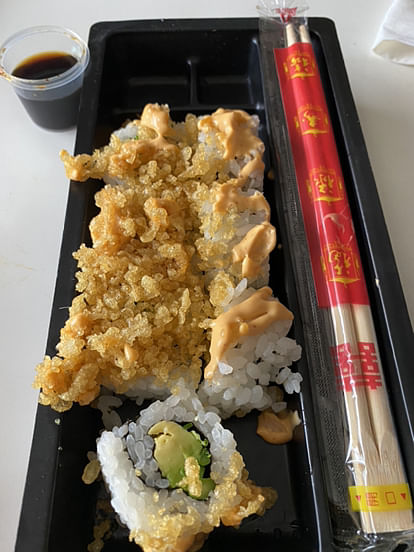 Dish,Cuisine,Food,Comfort food,California roll,Ingredient,Tempura,Japanese cuisine,Chopsticks,Meal