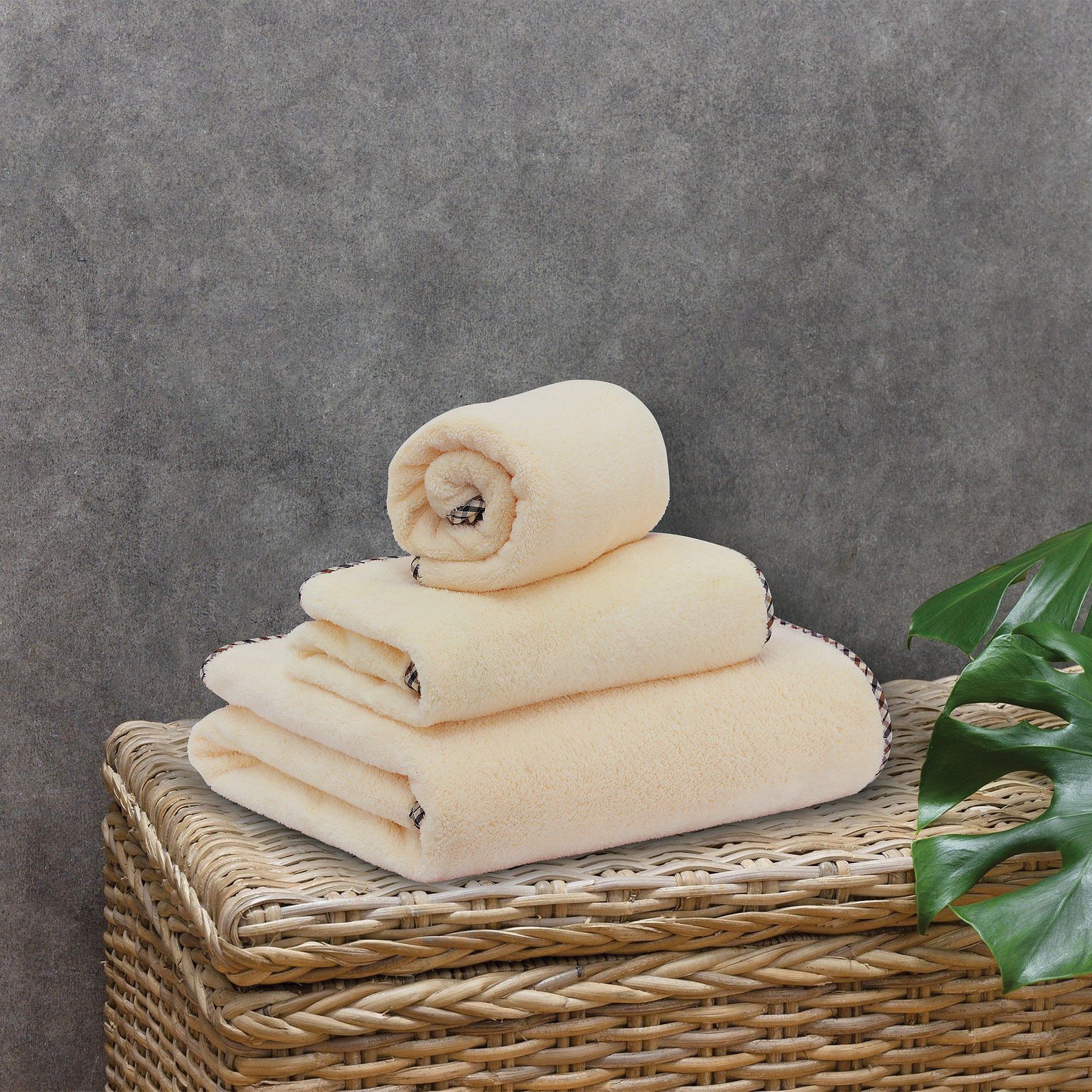 Towel,Textile,Linens,Bathroom accessory,Beige,Food