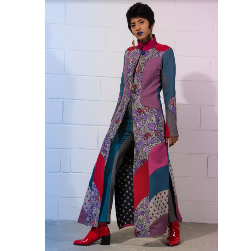 Clothing,Magenta,Pink,Purple,Maroon,Violet,Formal wear,Turquoise,Dress,Suit