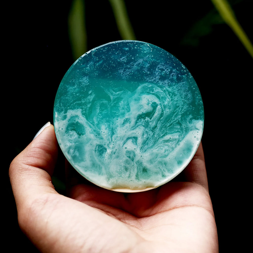 Green,Turquoise,Aqua,Sphere,Hand,Turquoise,Jade,Earth,Fashion accessory,Circle