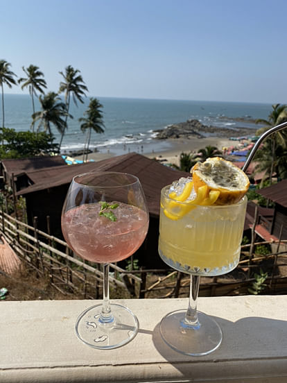 Drink,Vacation,Cocktail,Alcoholic beverage,Distilled beverage,Daiquiri,Summer,Mai tai,Batida,Non-alcoholic beverage