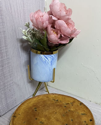 Flower,Plant,Cut flowers,Petal,Rose,Baked goods,Rose family,Bouquet