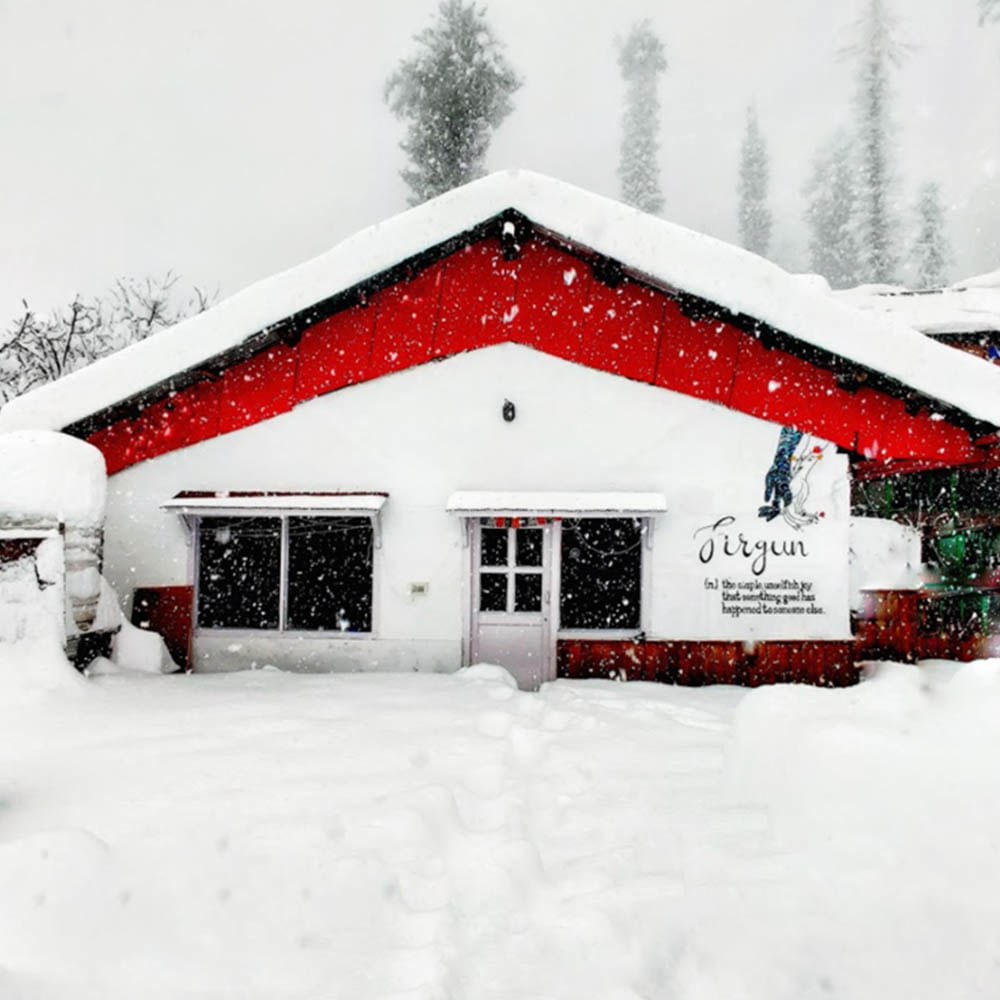 Snow,Winter,Red,House,Home,Tree,Freezing,Building,Sky,Architecture