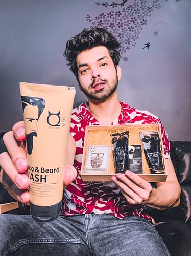 Cool,Facial hair,Beard,Material property,Photography,Moustache