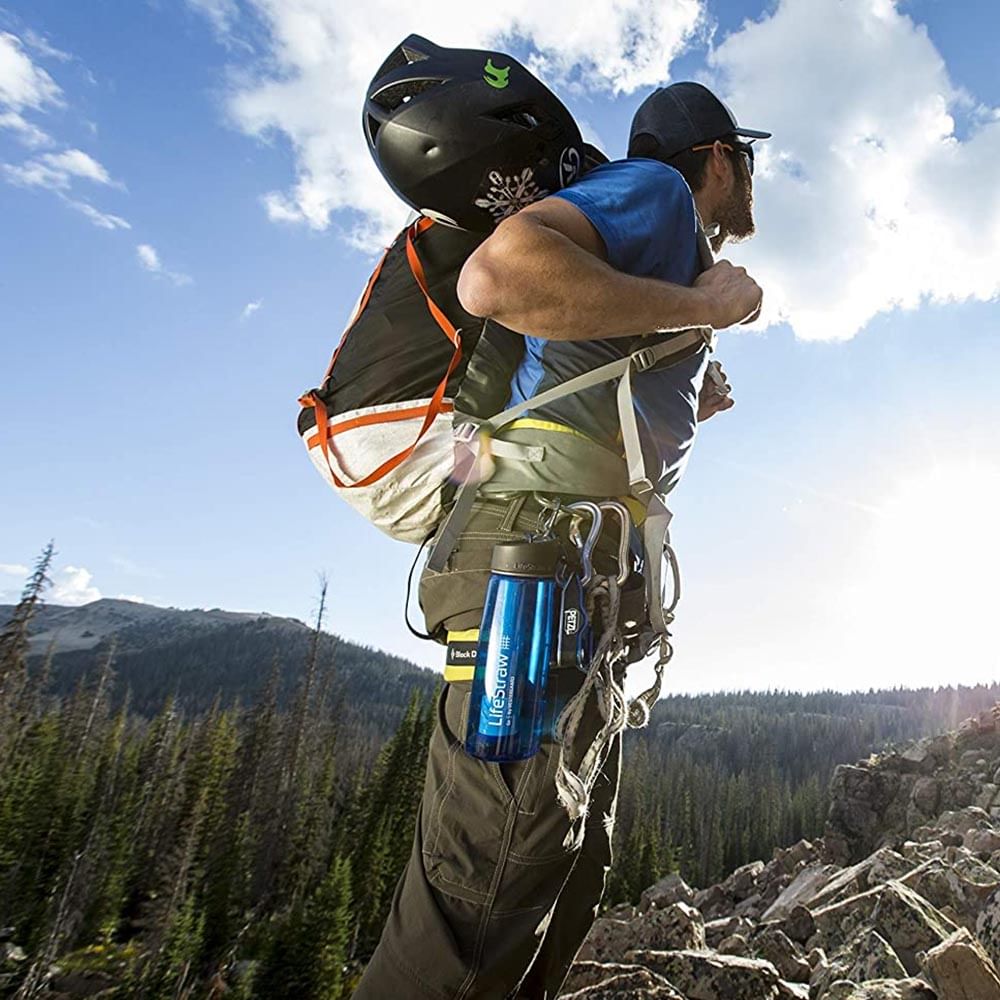 Adventure,Extreme sport,Recreation,Mountaineer,Mountain,Fun,Mountaineering,Tree,Photography,Rock climbing