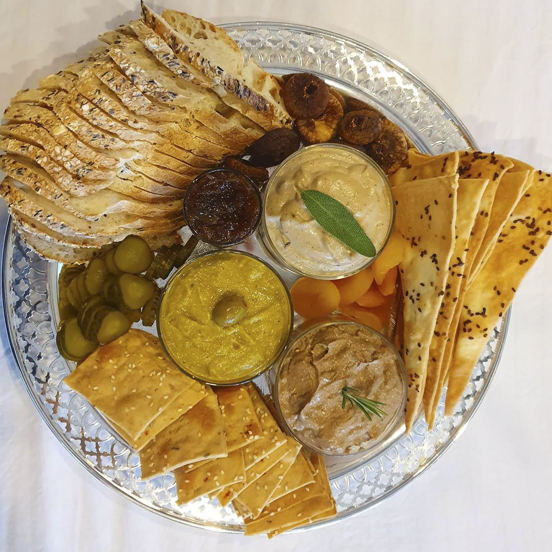 Dish,Cuisine,Food,Platter,Ingredient,Tostones,appetizer,Side dish,Comfort food,Produce