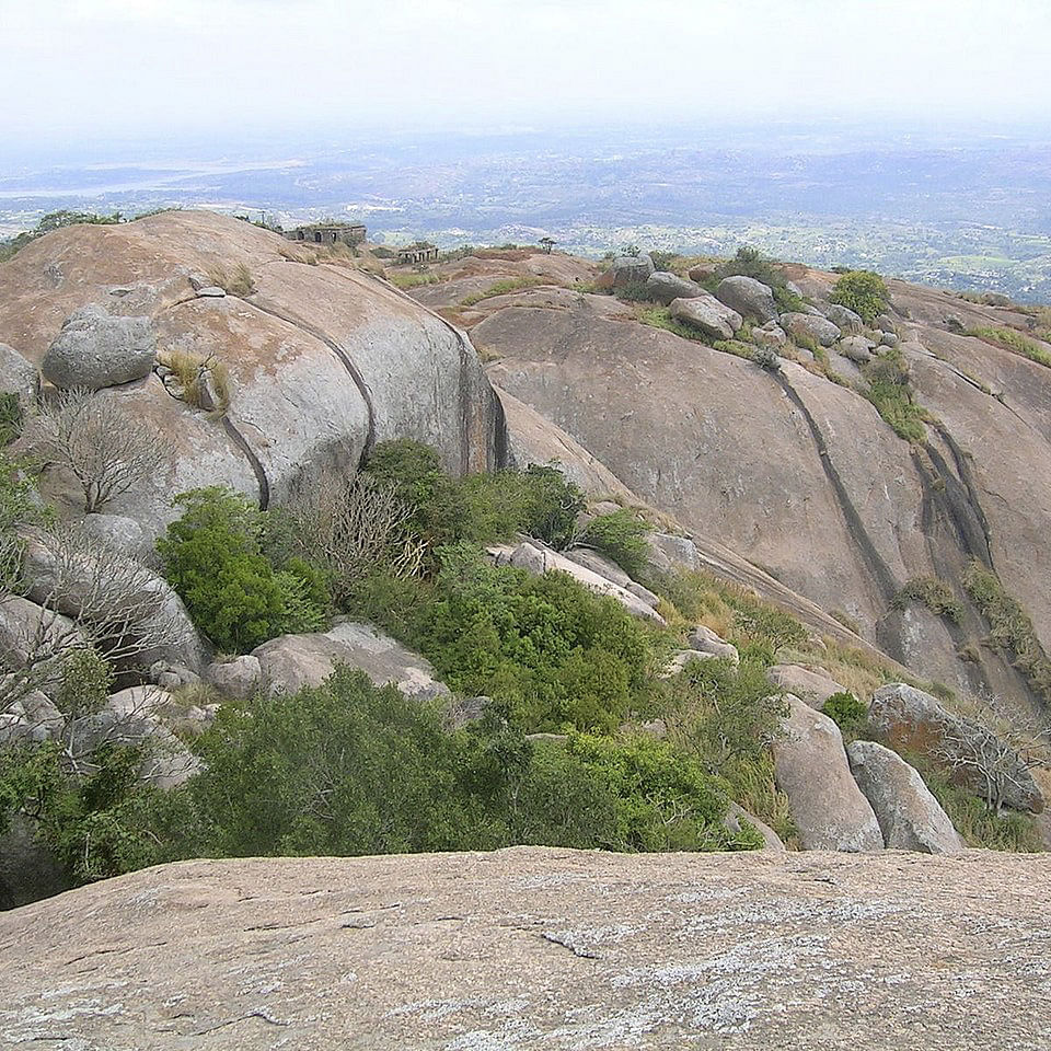 Rock,Outcrop,Formation,Bedrock,Geology,Raised beach,Geological phenomenon,Badlands,Granite dome,Escarpment