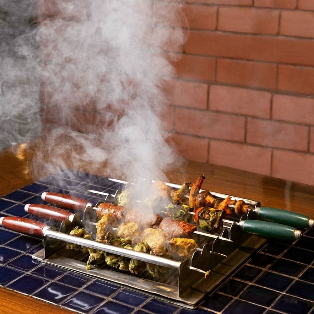 Smoke,Barbecue,Grilling,Cooking,Food,Cuisine,Flame,Dish,Roasting,Grillades