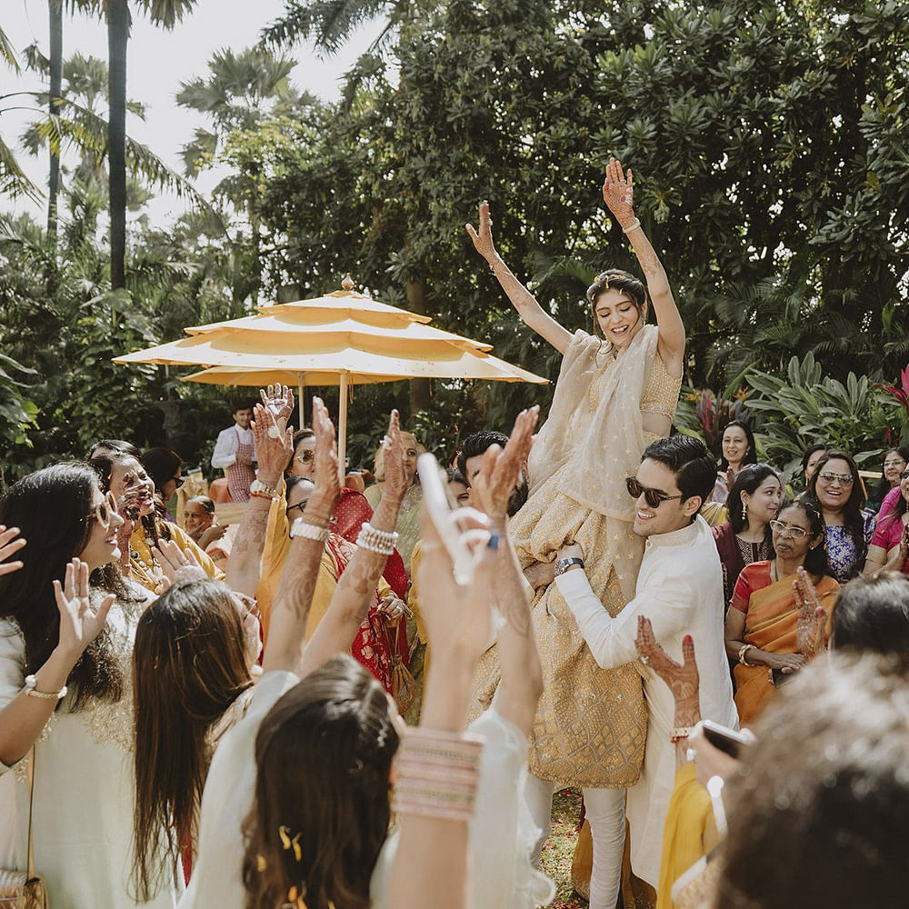 Temple,Gesture,Happy,Yellow,Tree,Leisure,Entertainment,Crowd,Event,Pole