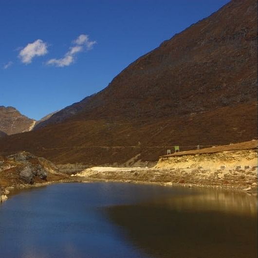 Highland,Mountainous landforms,Nature,Mountain,Sky,Wilderness,Hill,Loch,Fell,Lake