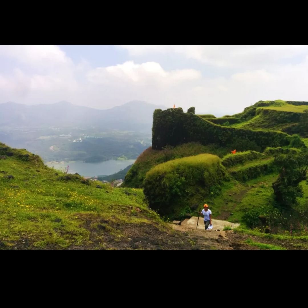 Highland,Nature,Mountainous landforms,Mountain,Natural landscape,Hill,Hill station,Green,Sky,Wilderness