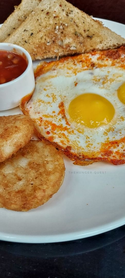 Food,Egg yolk,Cuisine,Fried egg,Ingredient,Dish,Meal,Finger food,Breakfast,Plate