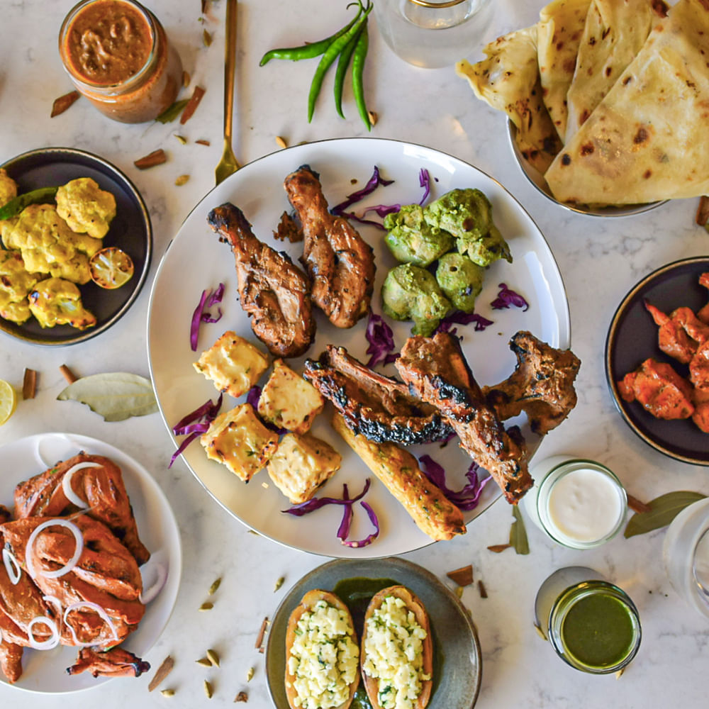 Food,Tableware,Cuisine,Meal,Dish,Plate,Ingredient,Dishware,Recipe,Brunch