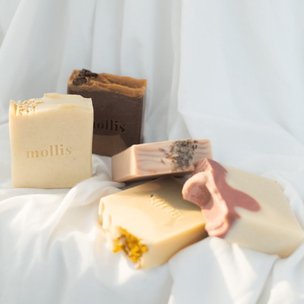 Ingredient,Food,Cuisine,Confectionery,Bar soap,Dessert,Dairy,Sweetness,Cheese,Soap