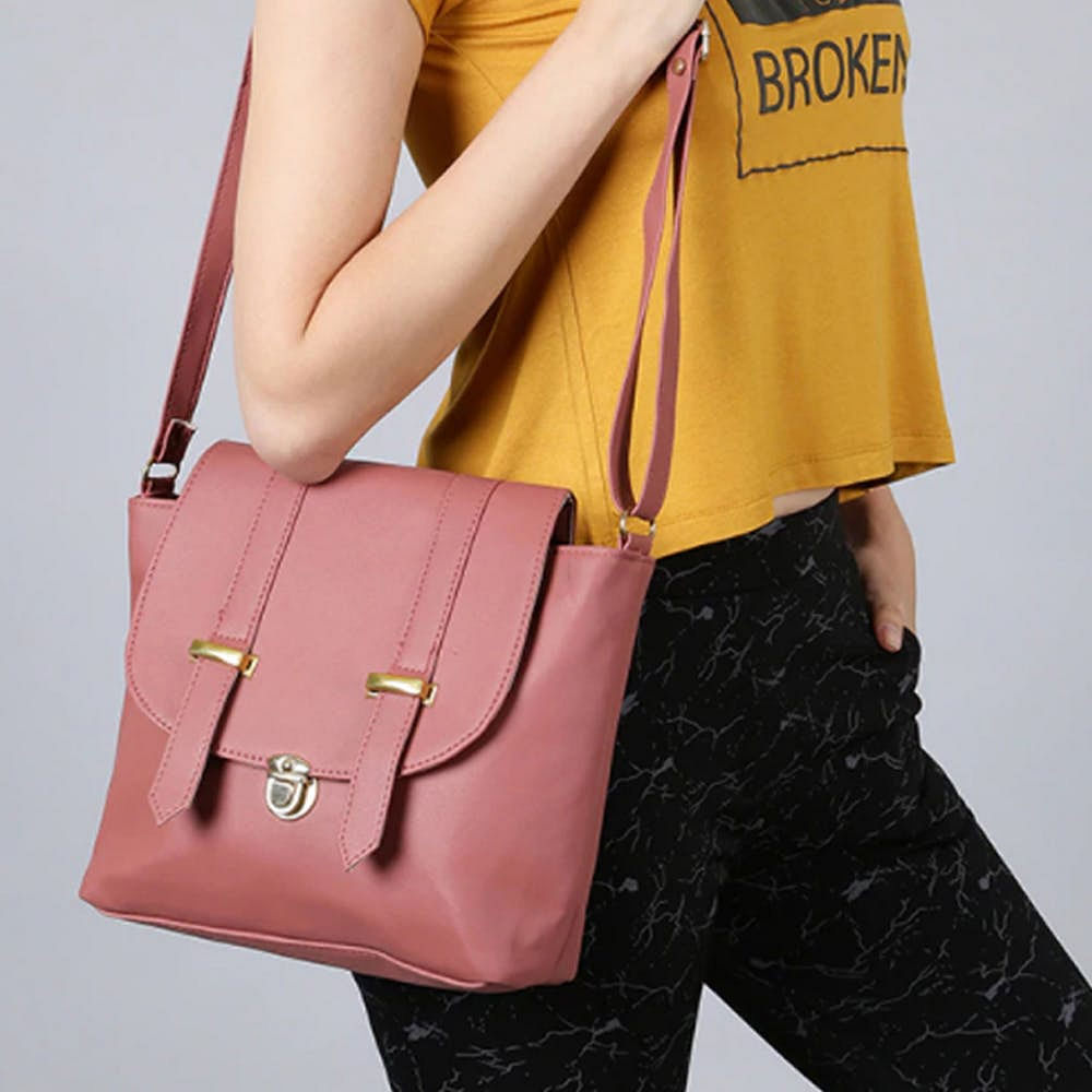 Brown,Yellow,Sleeve,Shoulder,Bag,Joint,Red,Style,Fashion accessory,Luggage and bags