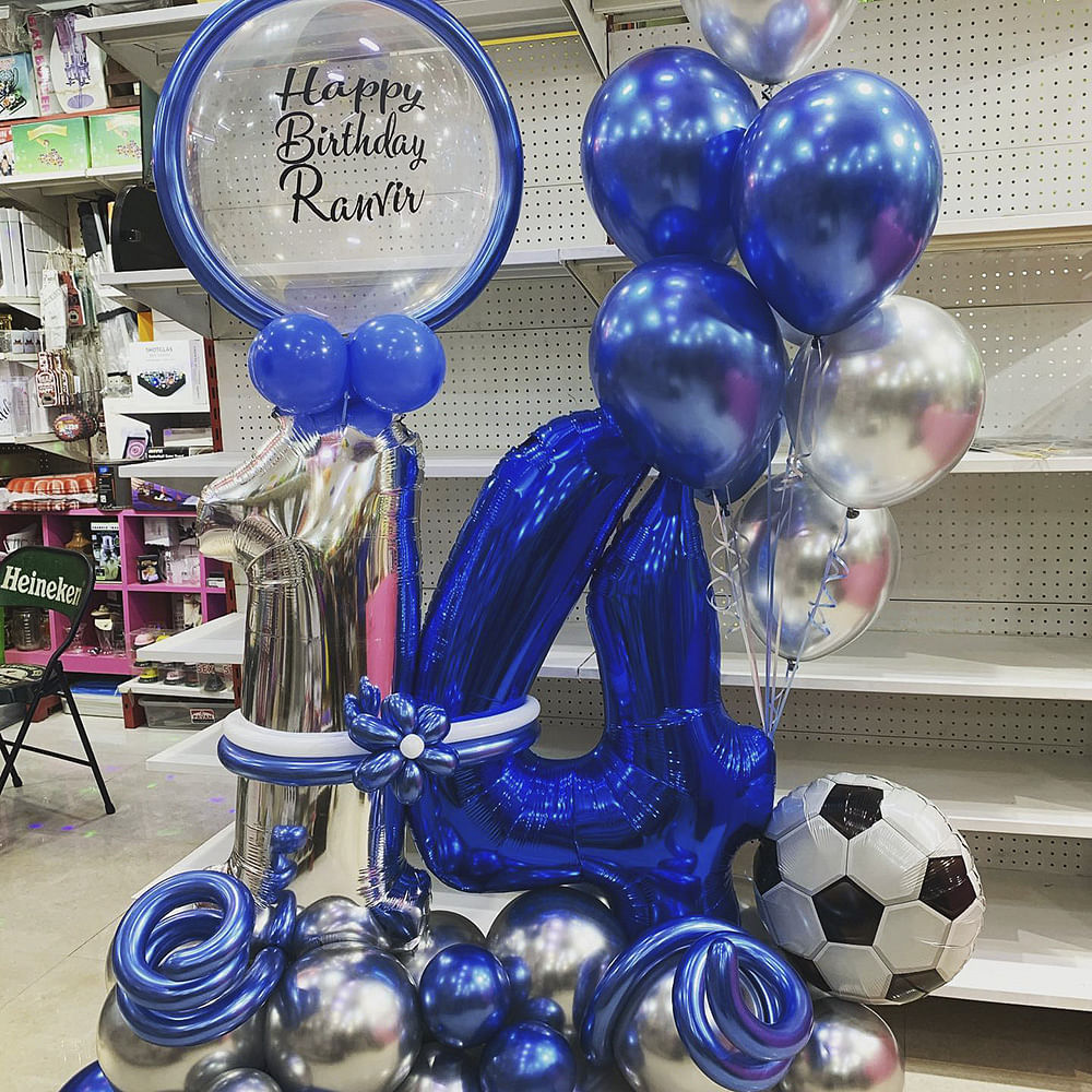 Blue,Balloon,Party supply,Cobalt blue,Majorelle blue,Electric blue,Ball,Decoration