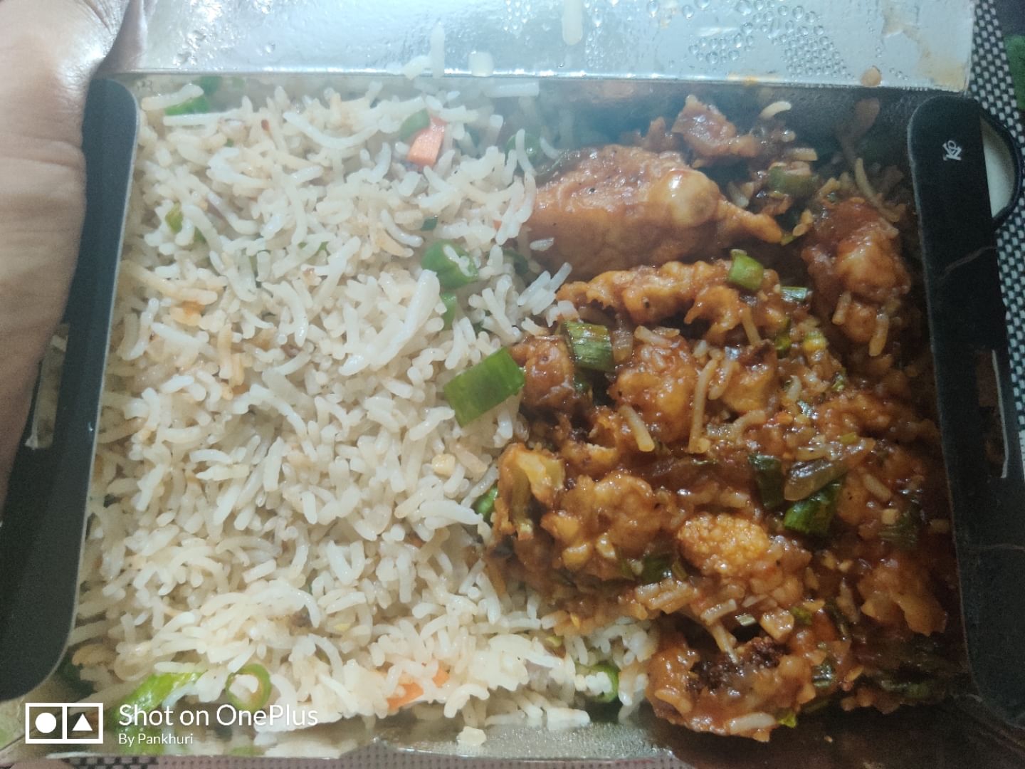 Dish,Food,Cuisine,Steamed rice,Ingredient,Rice,White rice,Kabsa,Fried food,Thai fried rice