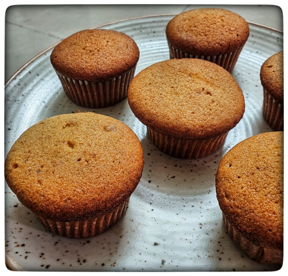 Food,Baking,Muffin,Baked goods,Dish,Dessert,Cuisine,Cupcake,Ingredient,Mantecadas de astorga