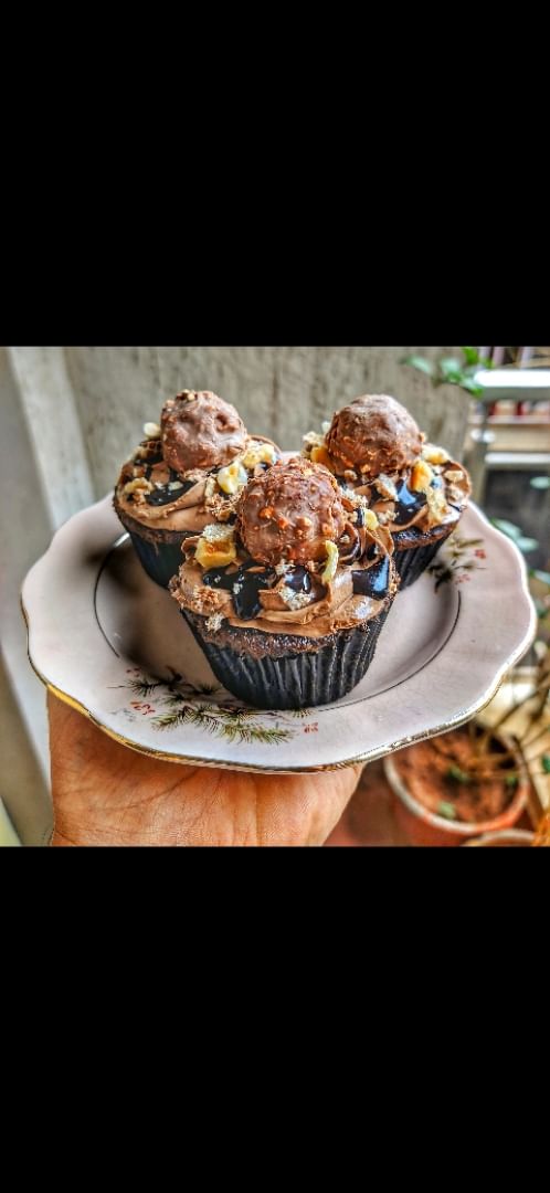 Food,Muffin,Dish,Cuisine,Dessert,Ingredient,Frozen dessert,Baked goods,Cupcake,Ice cream