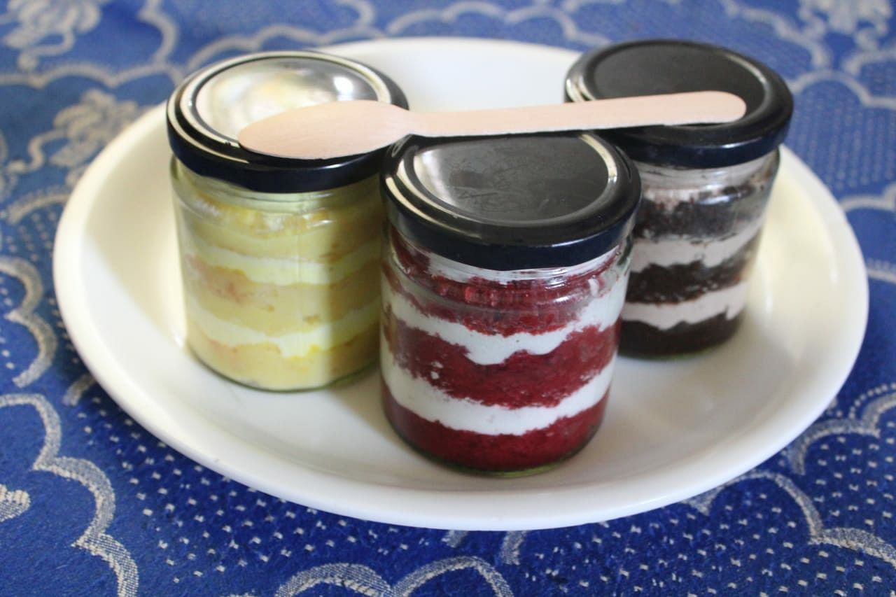 Food,Mason jar,Cuisine,Dessert,Ingredient,Dish,Fruit preserve,Cream,Dairy,Parfait