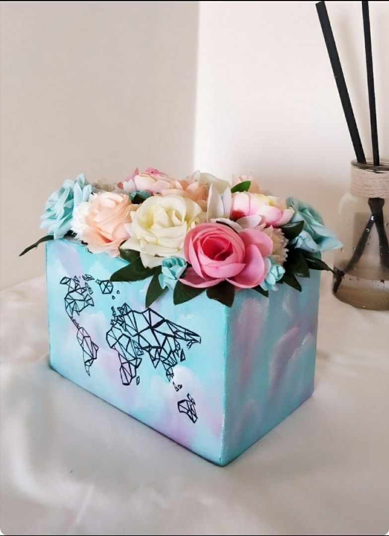 Pink,Flower,Turquoise,Rose,Plant,Wedding ceremony supply,Bouquet,Party favor,Cut flowers,Petal