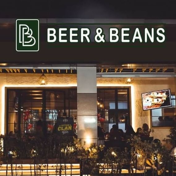 Commercial building,Signage,Retail,Advertising,Electronic signage