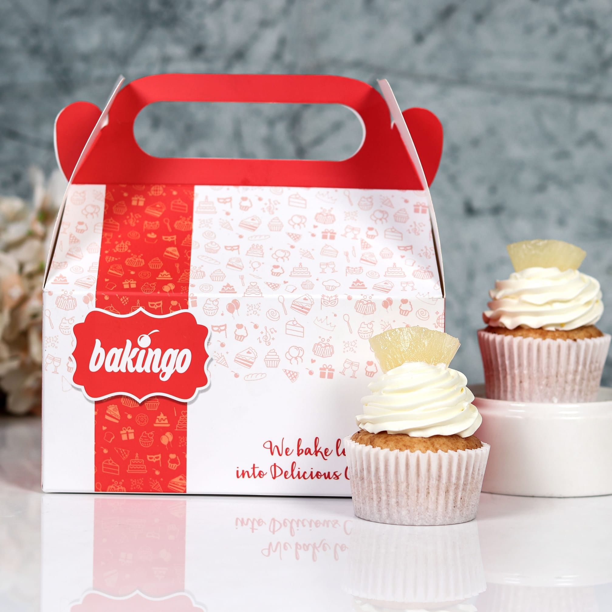 Food,Sweetness,Cupcake,Cuisine,Dessert,Baked goods,Ingredient,Finger food,Baking cup,Recipe