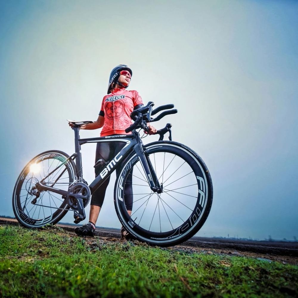 Tire,Wheel,Bicycle tire,Bicycle frame,Bicycle wheel,Bicycle wheel rim,Bicycle fork,Bicycle part,Bicycle handlebar,Bicycle