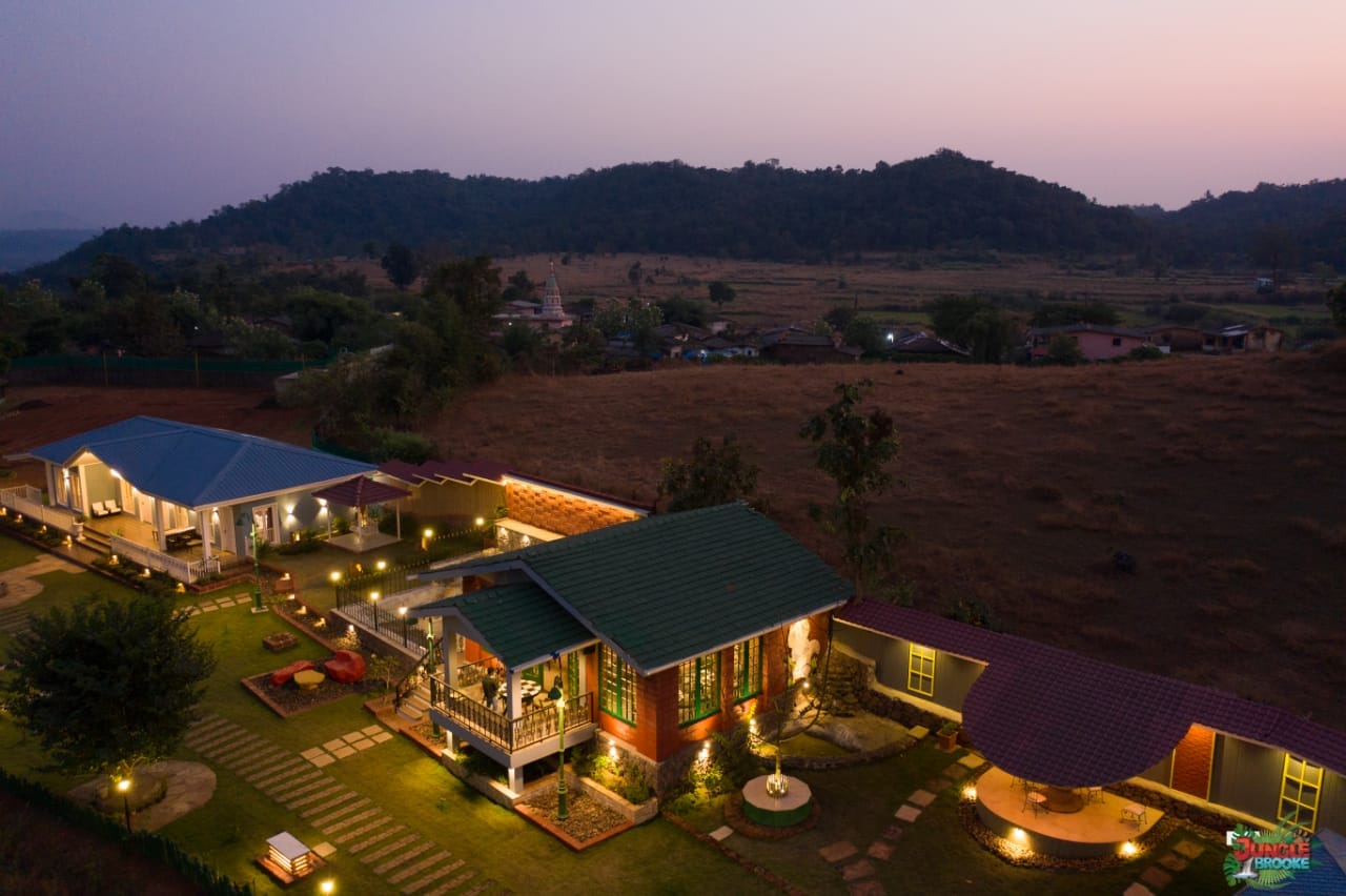 merchant-banner-blur