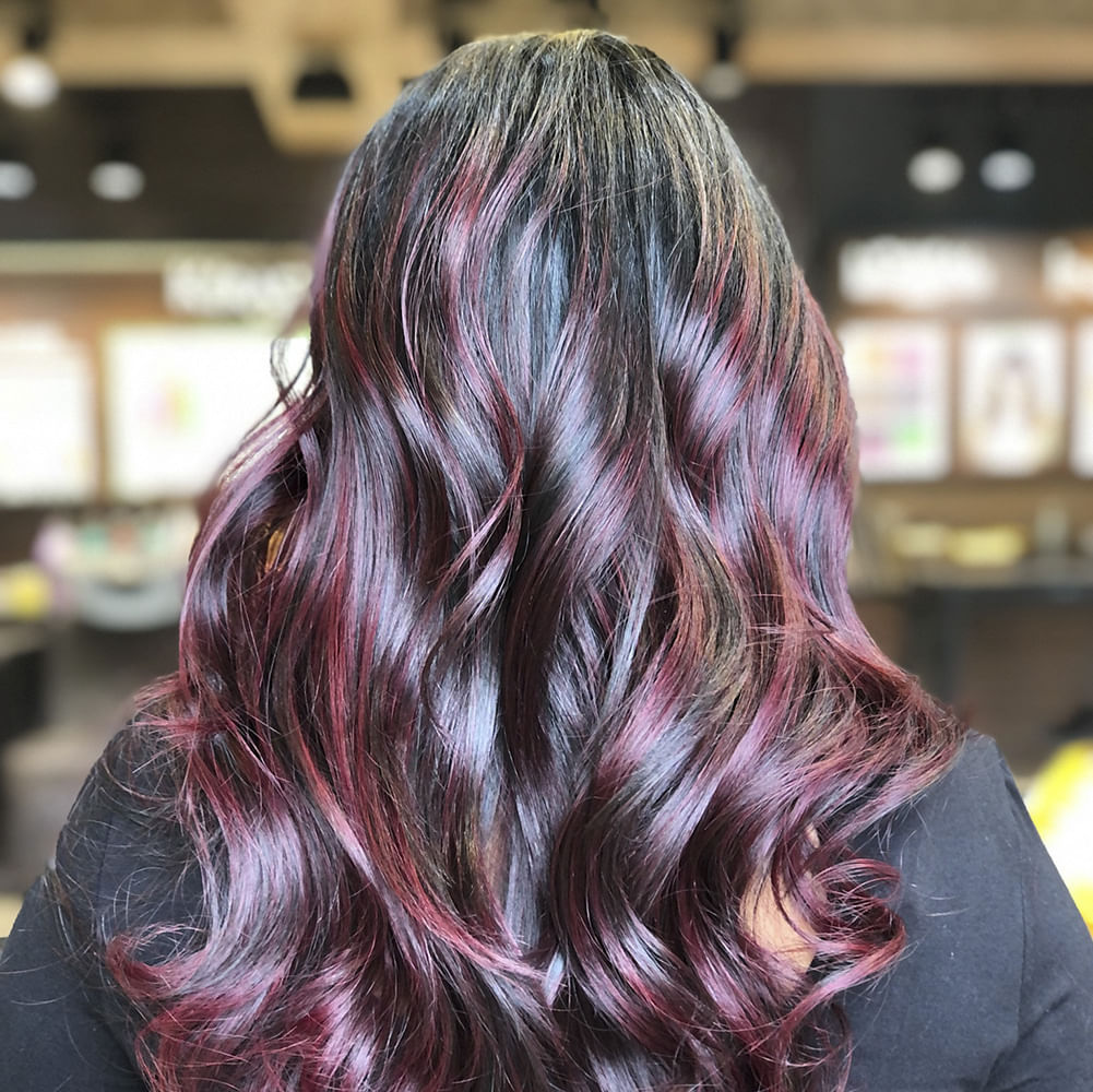 Eyelash,Liver,Street fashion,Bun,Eyewear,Bangs,Layered hair,Wig,Red hair,Step cutting