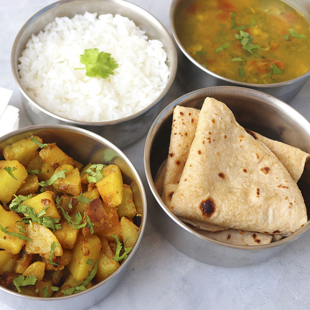 Food,Ingredient,Tableware,Recipe,White rice,Cuisine,Dish,Produce,Staple food,Chapati