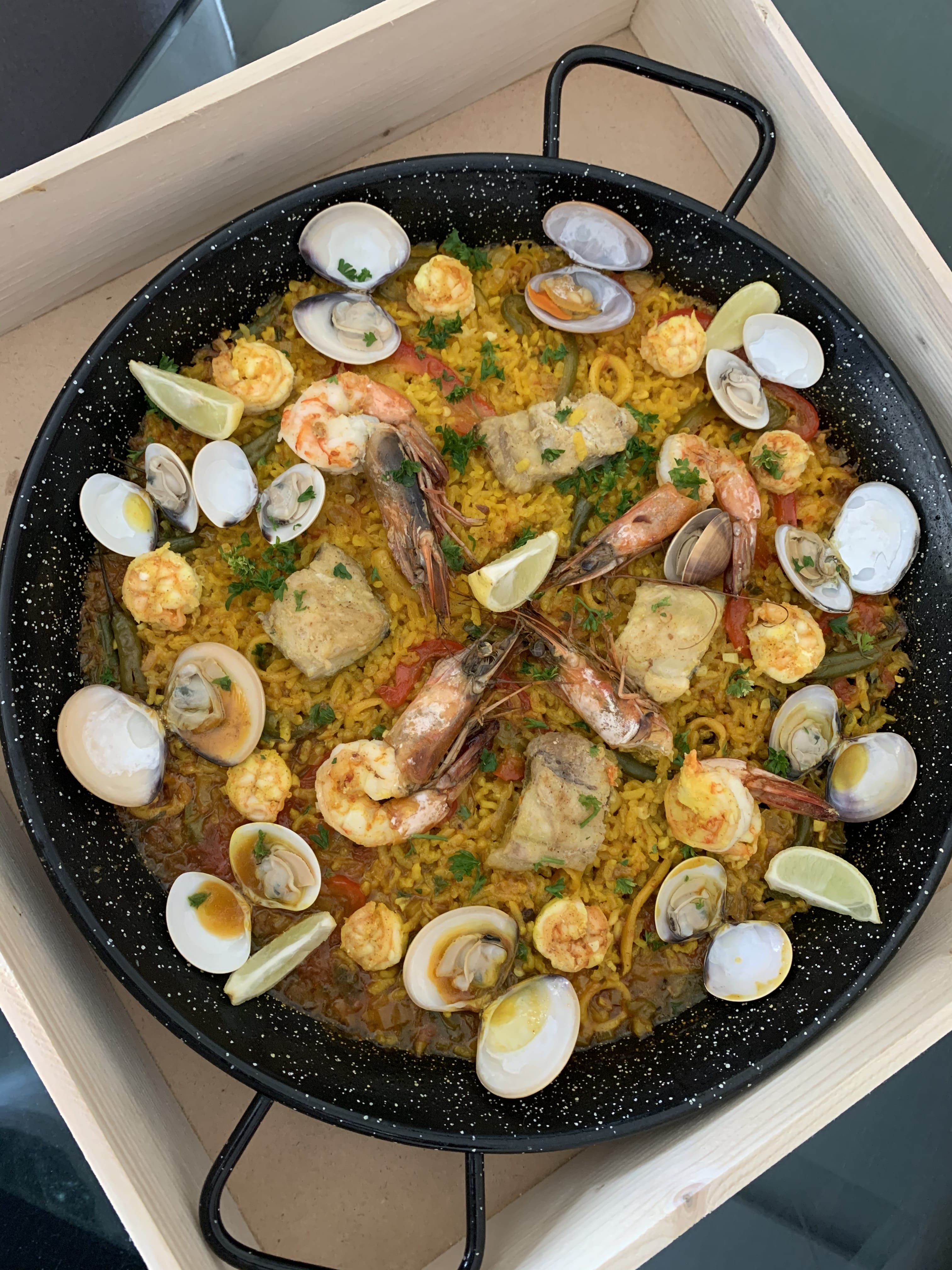 merchant-banner-blur