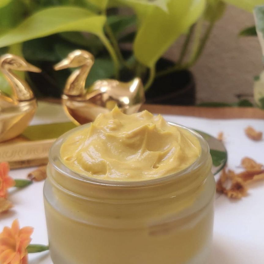 Ingredient,Food,Cuisine,Dish,Cream,Serveware,Porcelain,Drink,Comfort food,Whipped cream