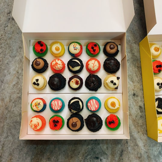 Eyewear,Wood,Gas,Gadget,Rectangle,Circle,Bottle cap,Toy,Fruit,Machine