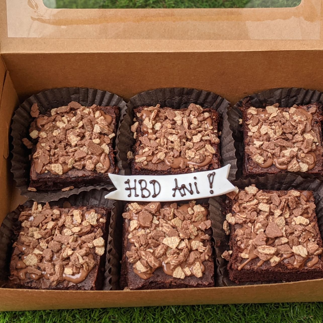 merchant-banner-blur