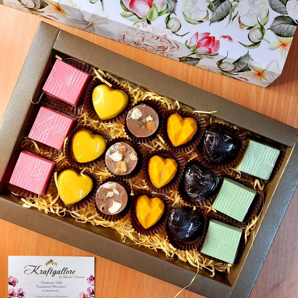 Food,Ingredient,Cuisine,Dish,Giri choco,Baked goods,Rectangle,Tints and shades,Sweetness,Recipe