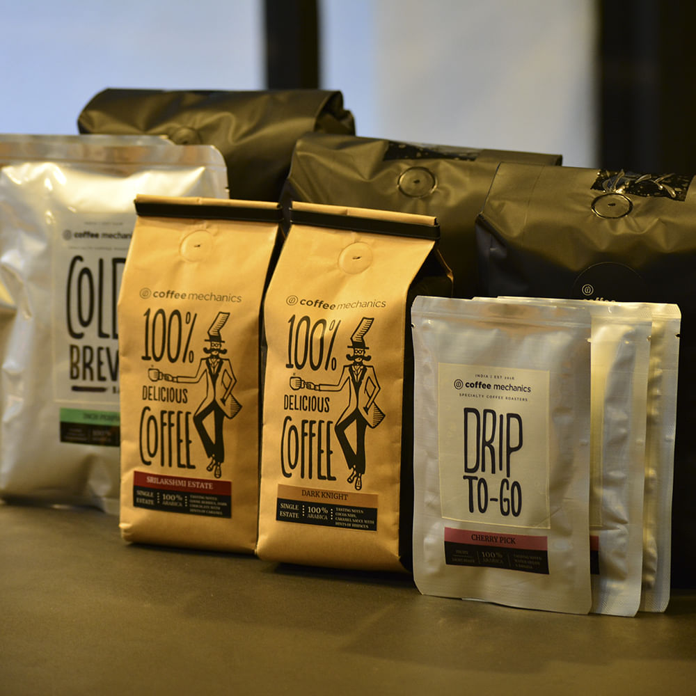 Rectangle,Packaging and labeling,Font,Packing materials,Event,Brand,Snack,Box,Paper product