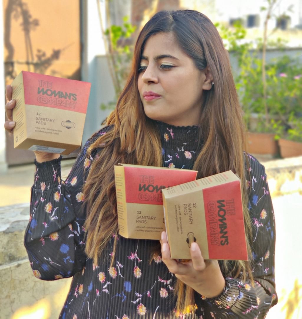 Street fashion,Community,Plant,Adaptation,People,Event,Design,Office supplies,Spring,Happy