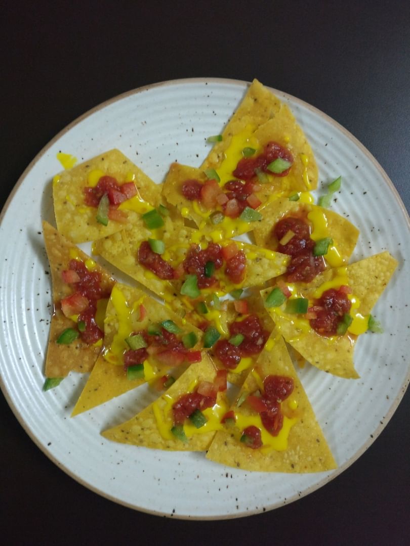 Food,Ingredient,Corn chip,Recipe,Nachos,Fast food,Yellow,Staple food,Cuisine,Dish