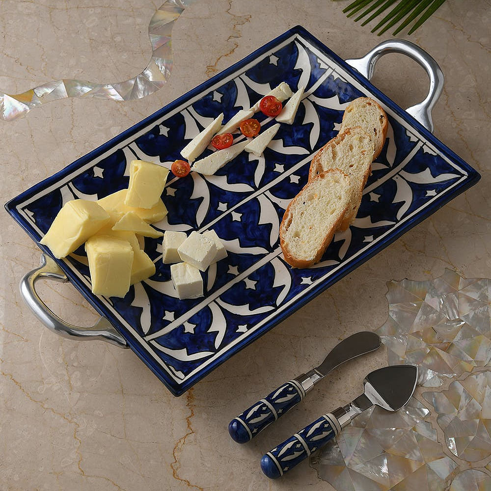 Ingredient,Rectangle,Font,Triangle,Dishware,Dish,Metal,Cuisine,Blue and white porcelain,Art