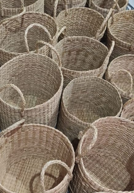 merchant-banner-blur