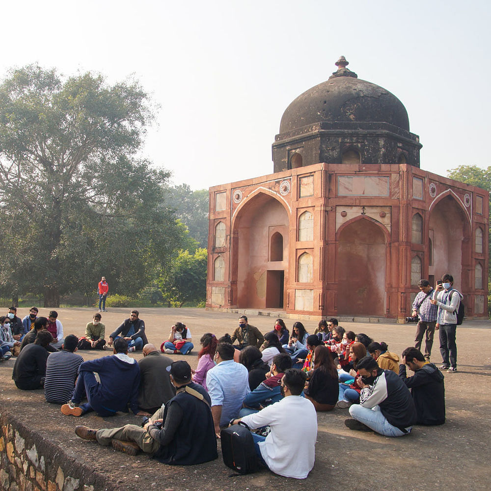 Sky,Building,Temple,Tree,Travel,Leisure,Event,Holy places,Crowd,Dome