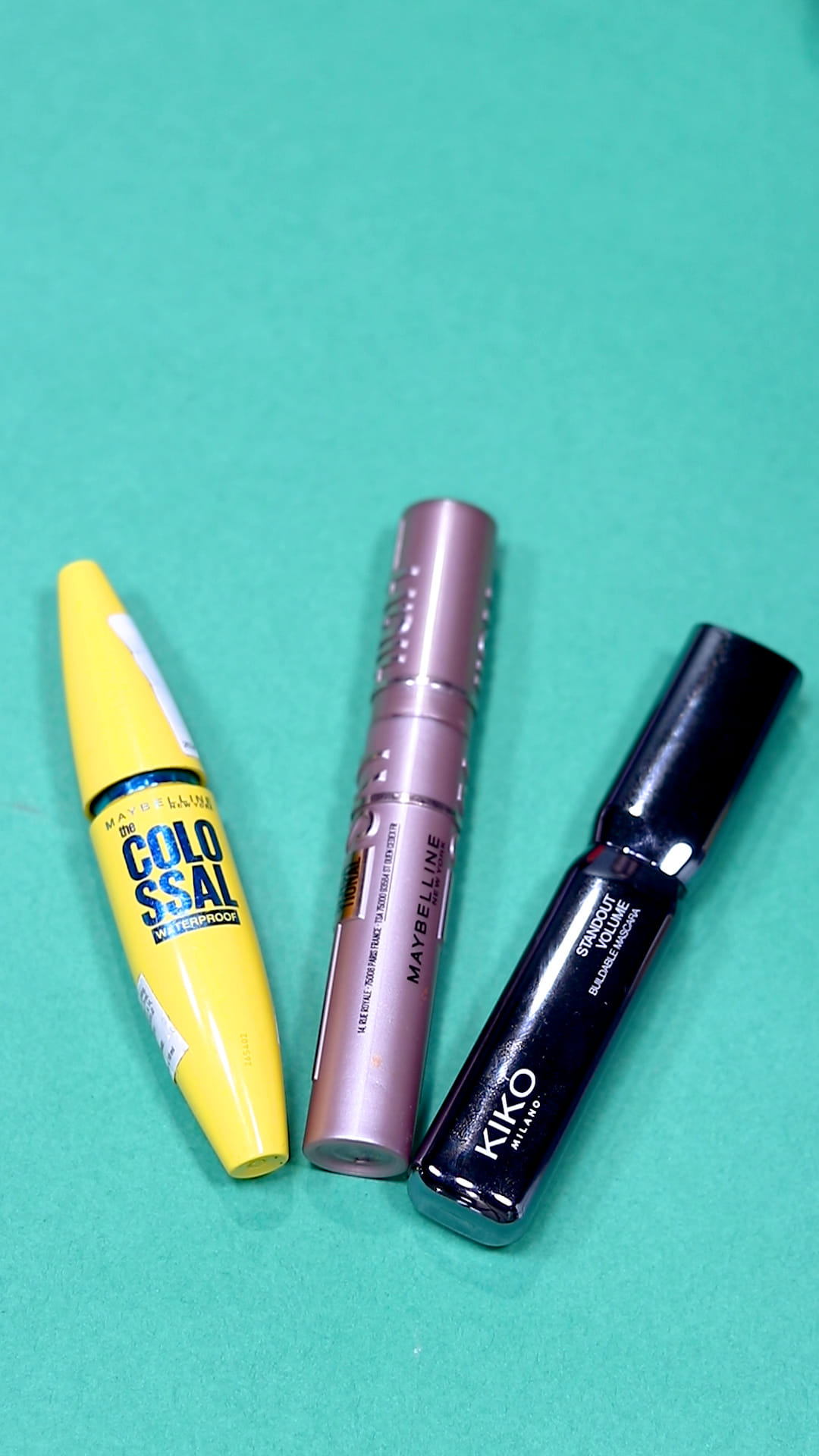 Eye,Liquid,Writing implement,Office supplies,Human body,Cosmetics,Marker pen,Writing instrument accessory,Font,Office instrument