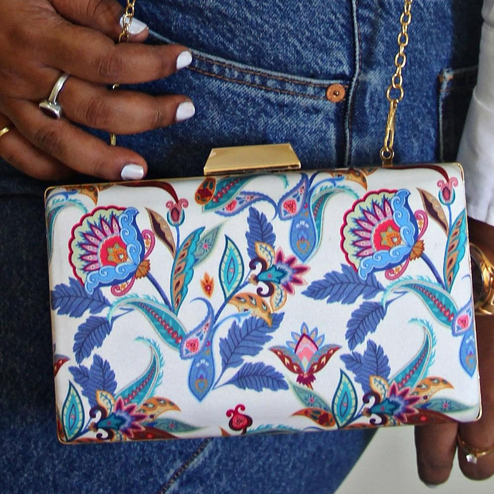 Hand,White,Blue,Azure,Textile,Fashion,Sleeve,Bag,Orange,Gesture