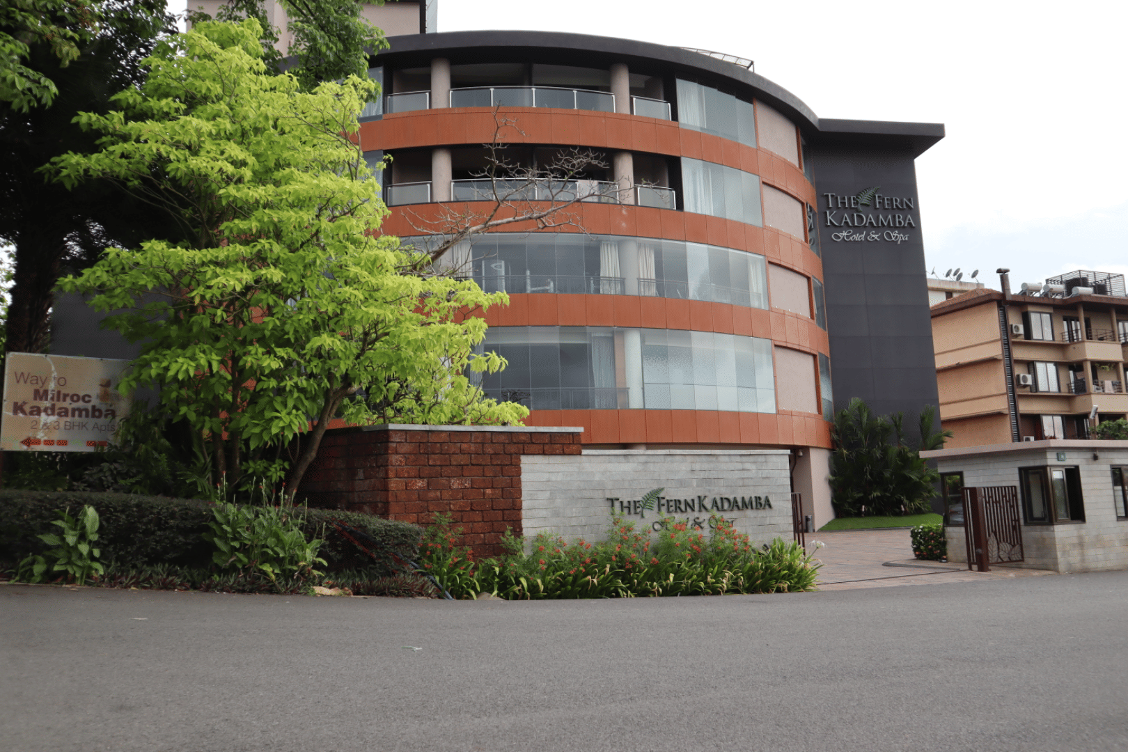 img-gallery-featured