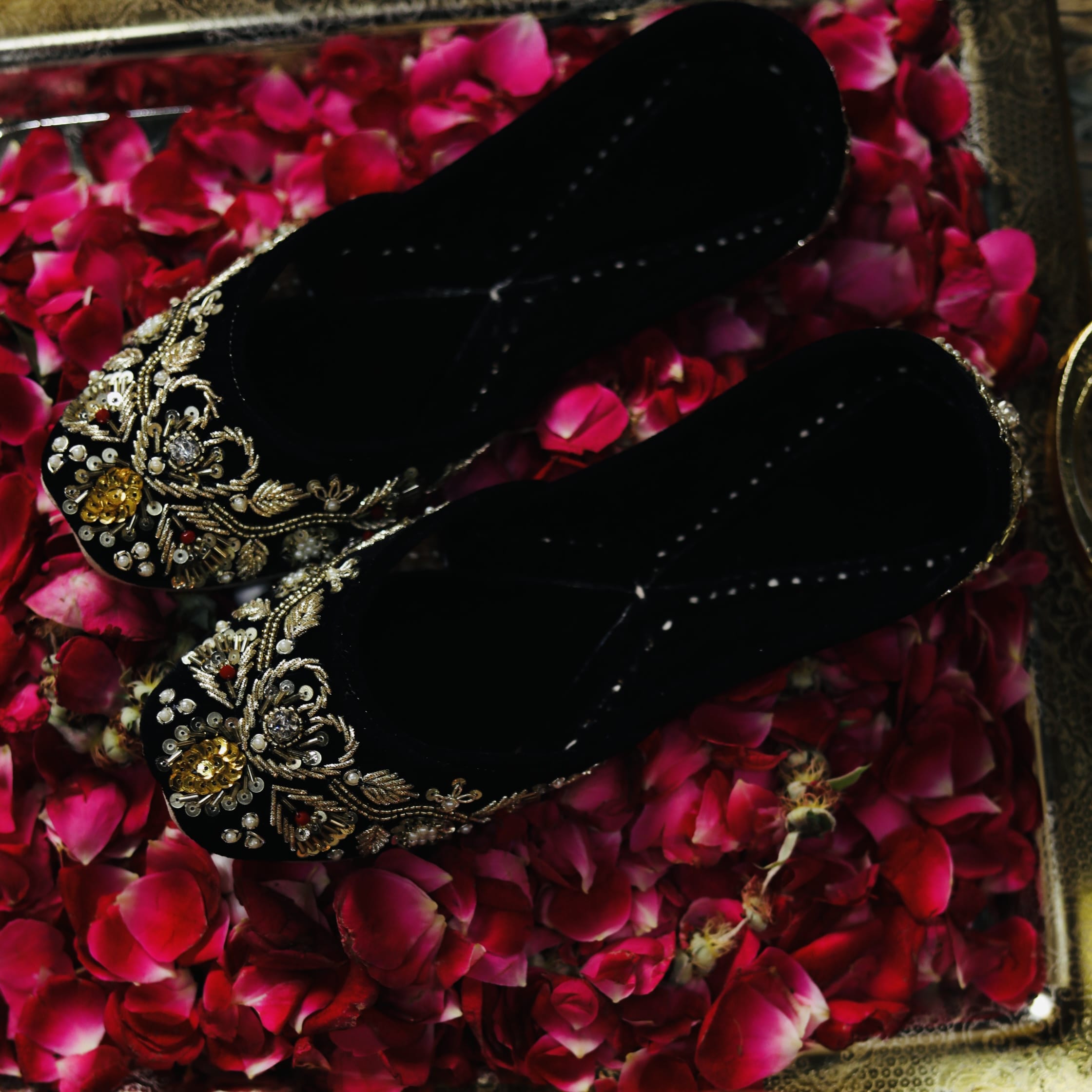 merchant-banner-blur